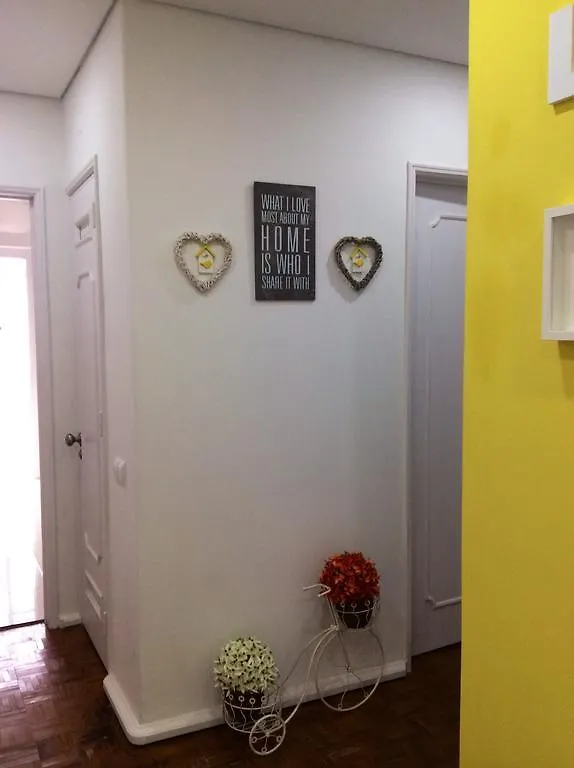 4U Lisbon III Guest House